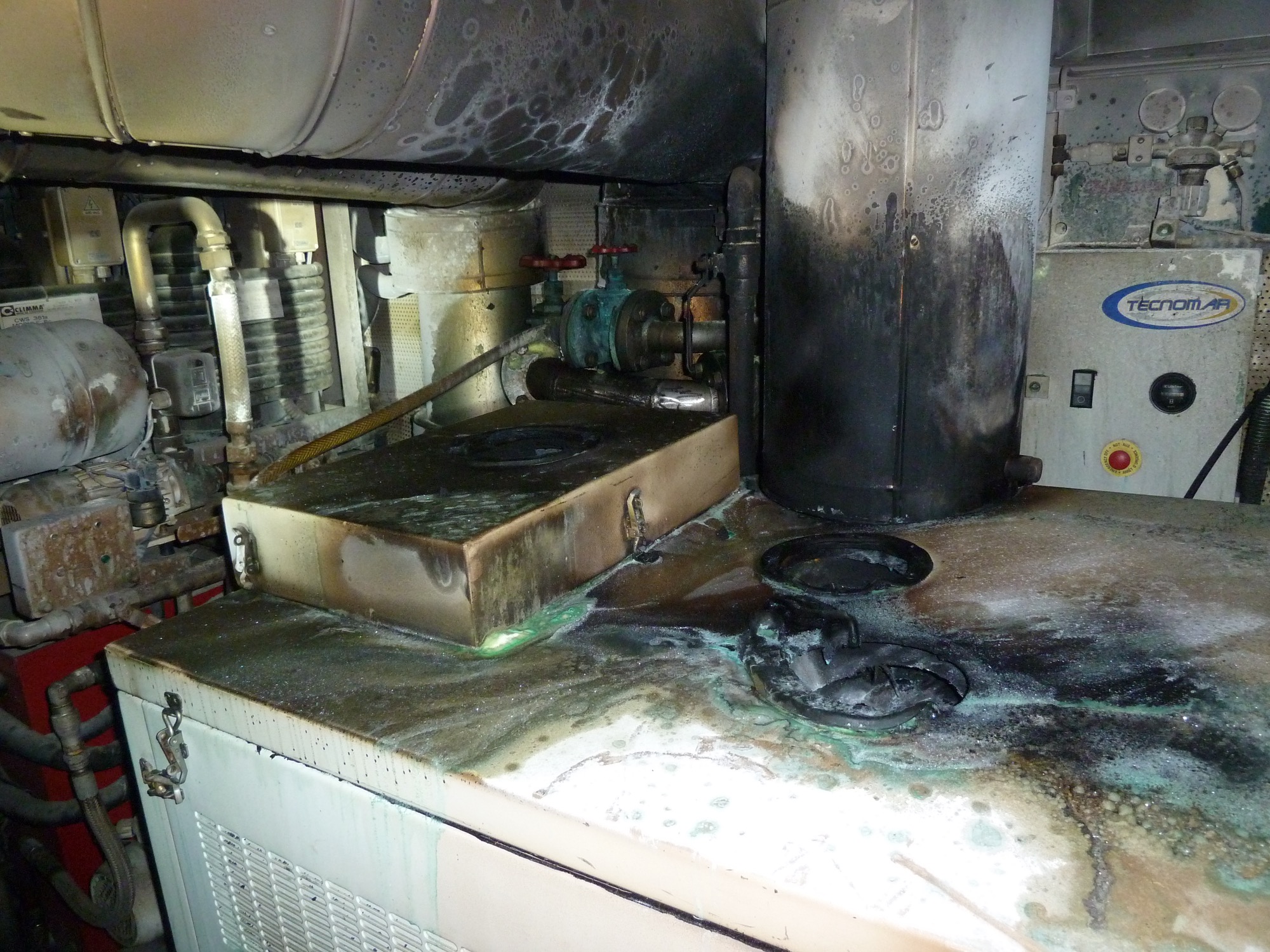 Oil analysis SPECIALIST MARINE